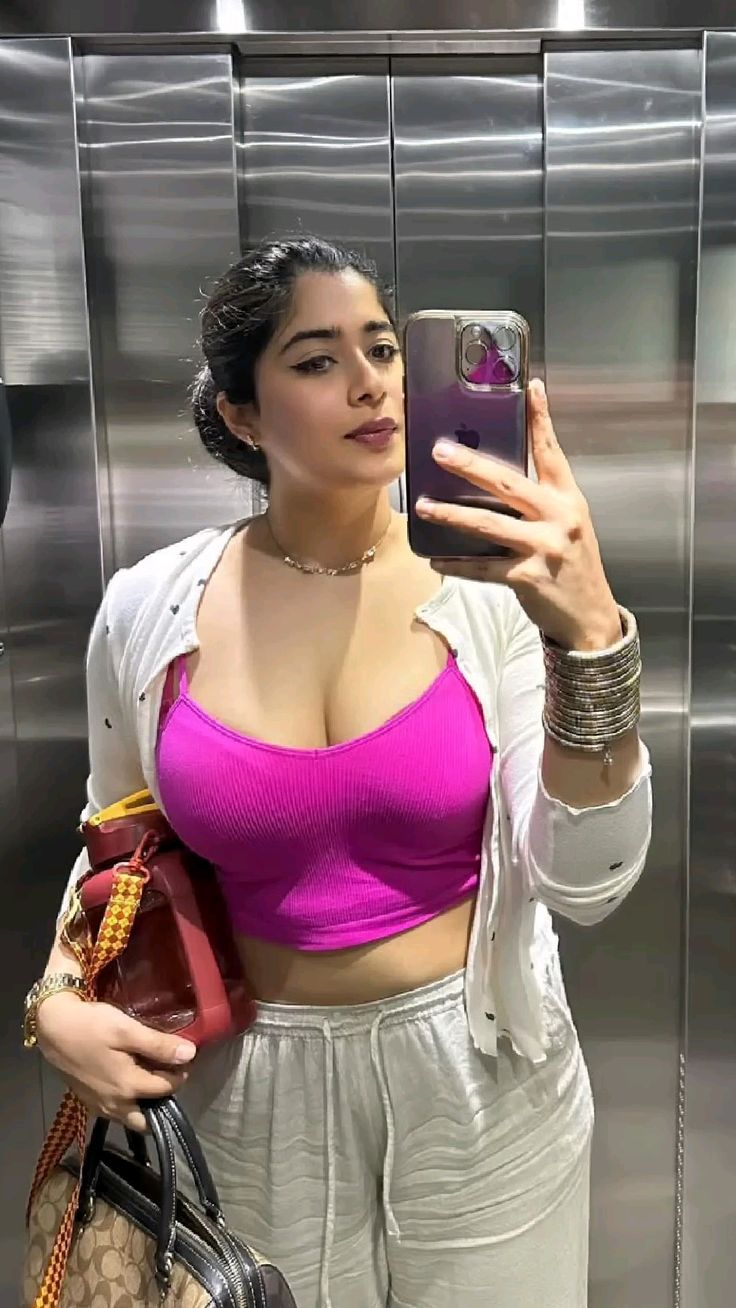 bbd5e4e518afc81bd78ce9ab8143043d